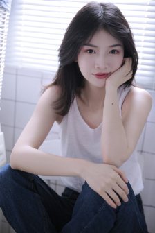 FREE性幻女DEO第一次摘花