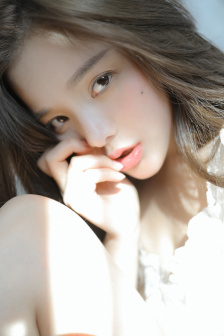罗百吉吹喇叭