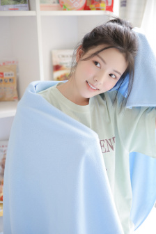忘忧草WYC.IA俏佳人